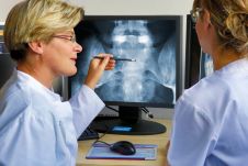 Sacroileitis rheumatologie_roentgenbild_sacroileitis_bei_psa_jpg.jpg